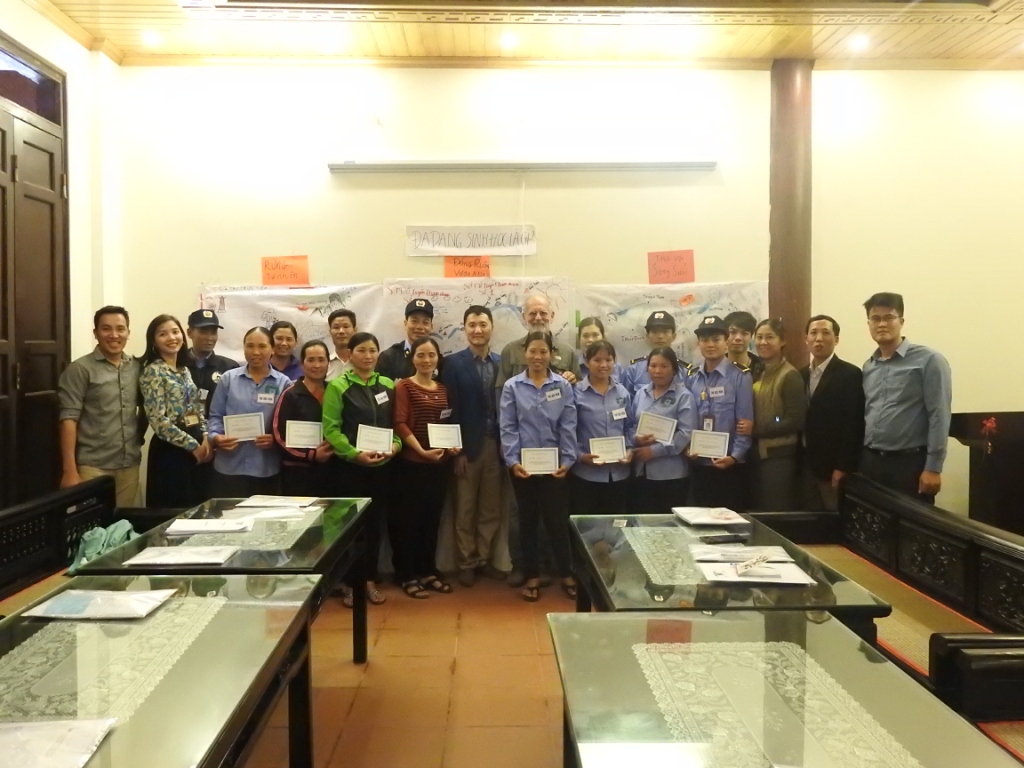 Trang An training course-Photo T.Nadler (10)